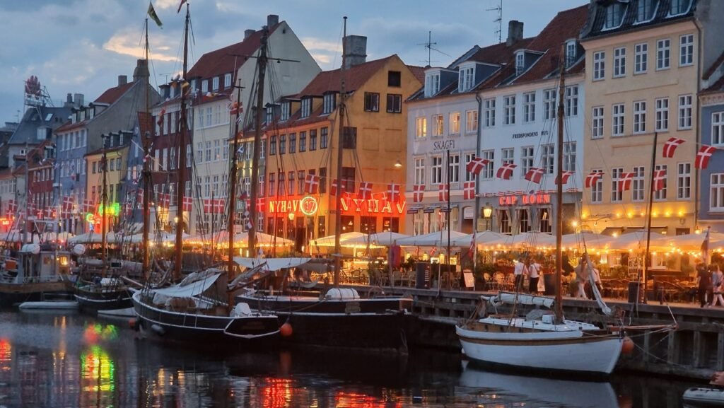 Nyhavn at sunset